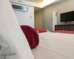 Hotel Block Suites