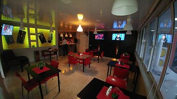 Hotel Riparbella