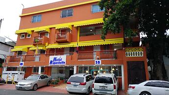 Hotel Riparbella