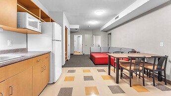 Residence & Conference Centre - London