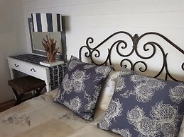 Kleinzee Oceanfront Guesthouse