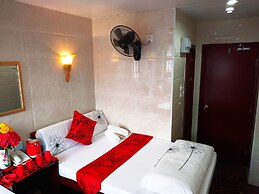 Days Hotel HK - Hostel