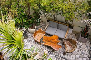 Numero Uno Beach House