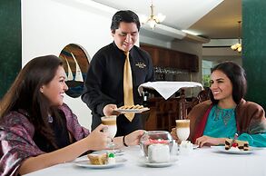 Miraflores Colon Hotel