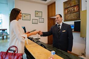 Miraflores Colon Hotel