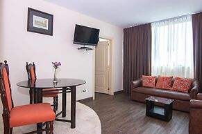Miraflores Colon Hotel