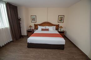 Miraflores Colon Hotel