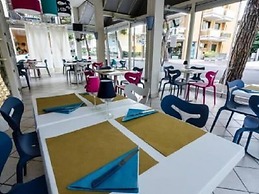 Hotel Mare Live