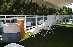 Hotel Mare Live