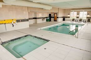 Hampton Inn & Suites by Hilton Regina East Gate