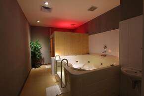 FOX Hotel Gorontalo