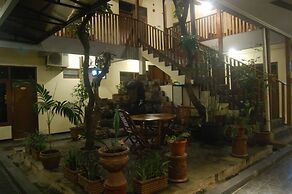 Sagan Huis Hotel