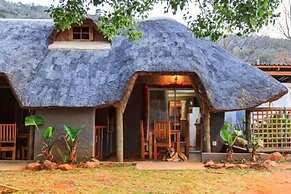 Emahlathini Guest Farm