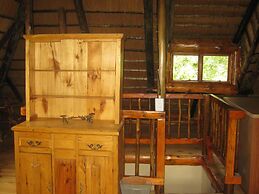 Emahlathini Guest Farm
