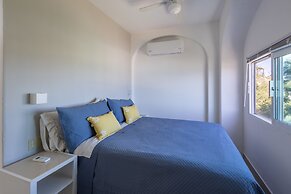 MariaMar Suites