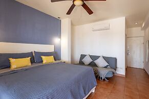 MariaMar Suites