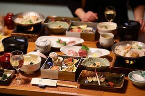 Hakone Pax Yoshino