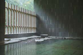 Hakone Pax Yoshino