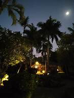 Las Palmas Residence