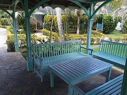 Las Palmas Residence