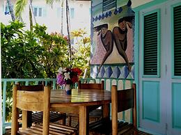 Las Palmas Residence