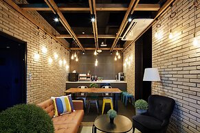 Hostel CLEO Seoul Hongdae