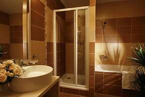 Hotel Crocus