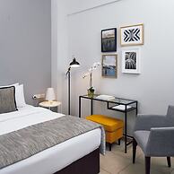 Maison Hotel