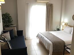 Maison Hotel