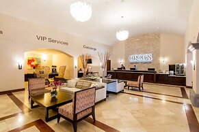 Crocs Resort & Casino
