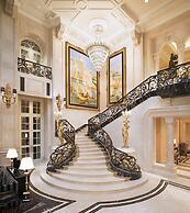 The Castle Hotel, a Luxury Collection Hotel, Dalian