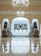 The Castle Hotel, a Luxury Collection Hotel, Dalian
