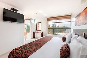 Hotel Parque 63