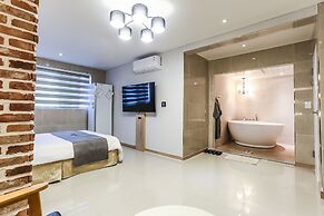 Picasso Hotel