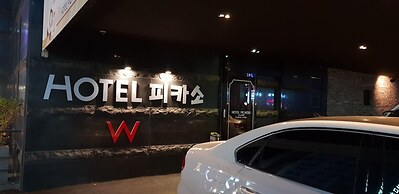 Picasso Hotel