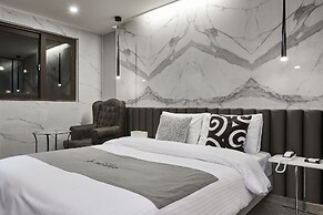 Picasso Hotel