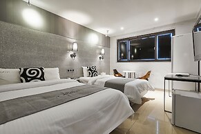 Picasso Hotel