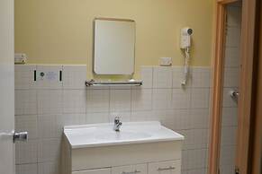 Chadstone Executive Motel