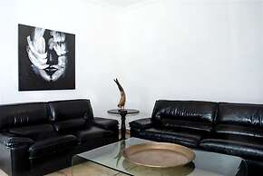 Inn & Out Plus Craighall