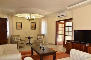 Inn & Out Plus Craighall