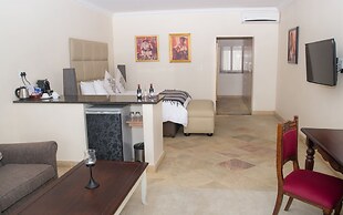 Inn & Out Plus Craighall