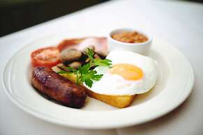 Inn & Out Plus Craighall