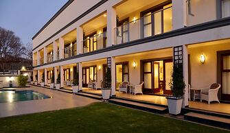 Inn & Out Plus Craighall