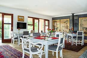 Inn & Out Plus Craighall