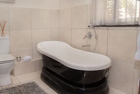 Inn & Out Plus Craighall
