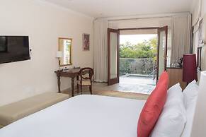 Inn & Out Plus Craighall