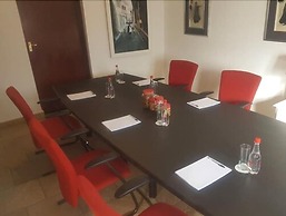 Inn & Out Plus Craighall