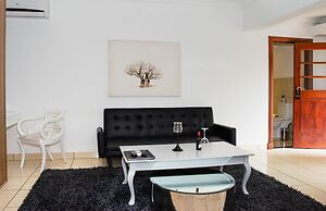 Inn & Out Plus Craighall