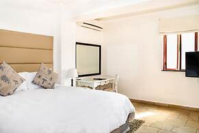 Inn & Out Plus Craighall