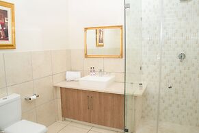 Inn & Out Plus Craighall